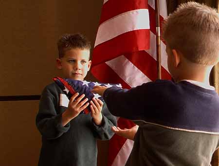 104-boys-flagpresent2